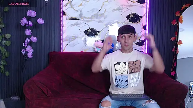 SpicyBoys X online show from October 25, 2025, 11:54 pm