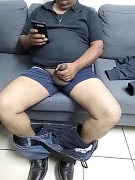 HomHot47 online show from February 19, 2026, 2:40 am