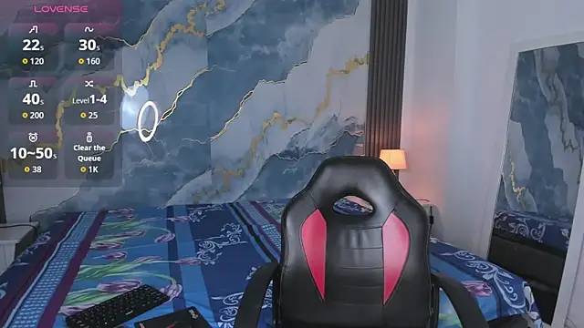 KateMoorex online show from November 22, 2025, 12:59 pm