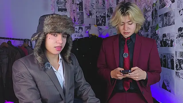 Vamps Lovers online show from September 22, 2025, 1:02 pm