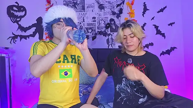 Vamps Lovers online show from October 25, 2025, 1:29 pm