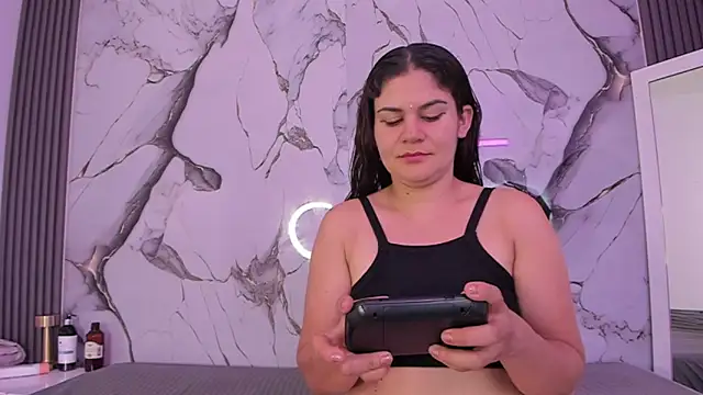 DakotaStarkx online show from December 17, 2025, 8:26 pm