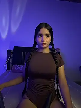 Ashley and Zoe online show from November 20, 2025, 10:42 pm