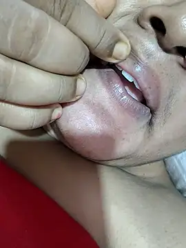 hotbhabhi011 online show from September 19, 2025, 1:51 am