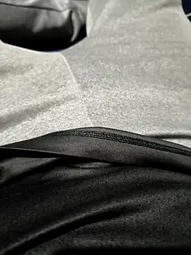 Aaia93 online show from November 7, 2025, 4:01 am