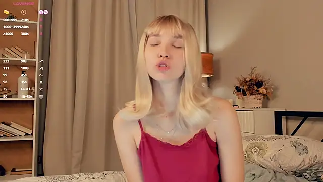 ErinBissonnette online show from November 8, 2025, 7:45 pm