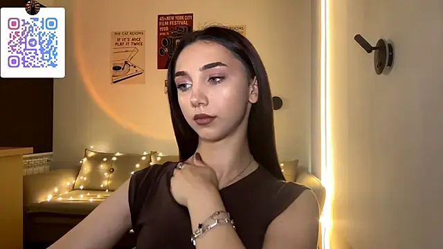 LinaMour online show from February 22, 2026, 10:19 pm