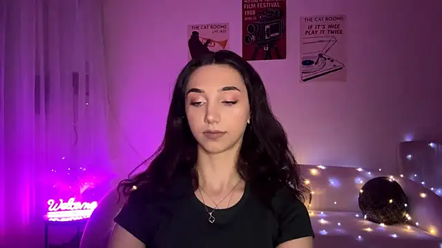 LinaMour online show from March 30, 2026, 10:44 pm