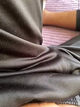 fitsexyman online show from March 11, 2026, 12:00 pm