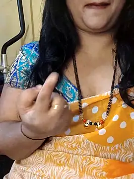 Angel0731 online show from February 16, 2026, 5:42 pm