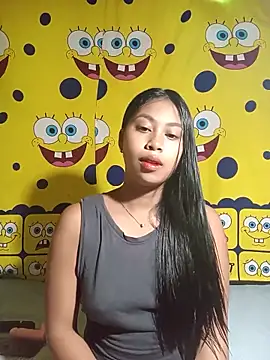 Snapshot of UrSweetAsianLady_02 chatting on June 7, 2026, 1:43 am UrSweetAsianLady 02 online show from June 7, 2026, 1:43 am