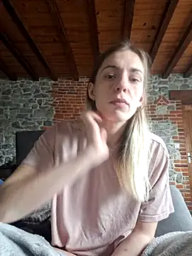 Snapshot of SexyAlya chatting on December 4, 2025, 9:18 am SexyAlya online show from December 4, 2025, 9:18 am