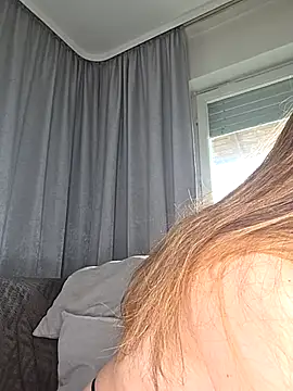 Luna Lynn online show from March 12, 2026, 11:16 am