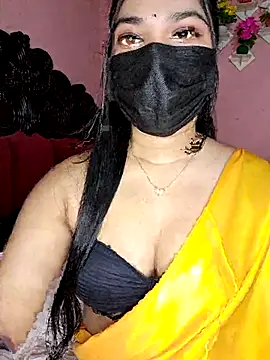 ariya-03 online show from December 4, 2025, 6:38 pm