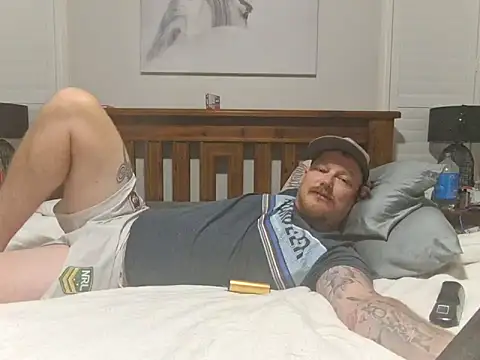 Snapshot of brokecountrylads chatting on February 1, 2026, 11:09 am brokecountrylads online show from February 1, 2026, 11:09 am