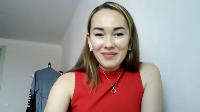 Sovaee online show from October 12, 2025, 11:20 am