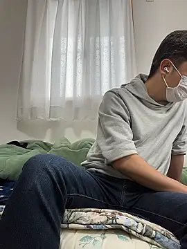 Snapshot of szk2412 chatting on April 15, 2026, 1:34 am szk2412 online show from April 15, 2026, 1:34 am