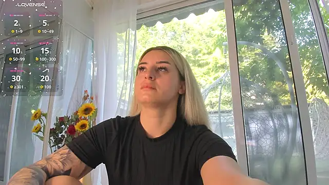 Ella Vee online show from June 6, 2026, 5:23 am