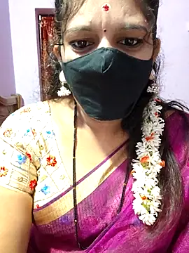 Snapshot of luci-queen chatting on September 15, 2025, 3:17 am luci-queen online show from September 15, 2025, 3:17 am