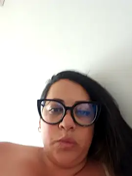 Nicoleefaith  online show from April 2, 2026, 4:59 pm