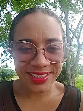 charlotte dante212 online show from November 13, 2025, 8:08 pm