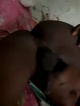 babybaby2000- online show from September 16, 2025, 6:47 am