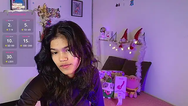 emycarver09 online show from November 6, 2025, 11:44 am