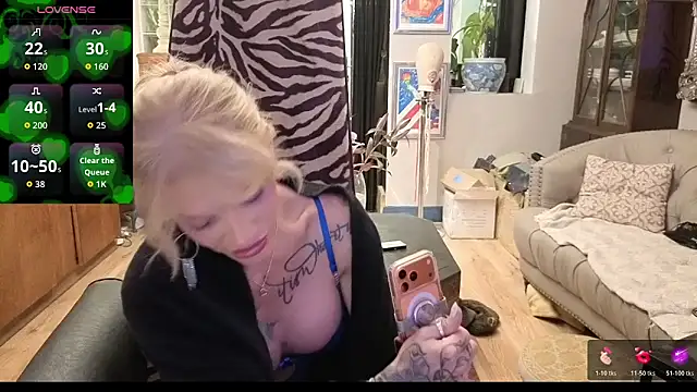 xl uk top trans online show from March 16, 2026, 10:36 pm