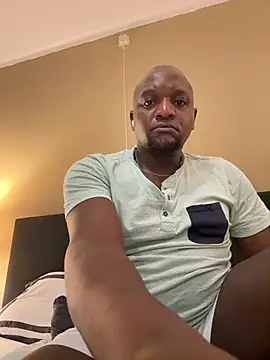Snapshot of DapplingGesture chatting on June 15, 2026, 3:09 am DapplingGesture online show from June 15, 2026, 3:09 am