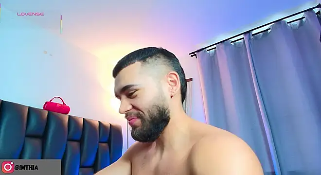 ThiagoHunk online show from June 4, 2026, 10:05 pm