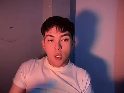 ivy xo online show from September 9, 2025, 4:12 am