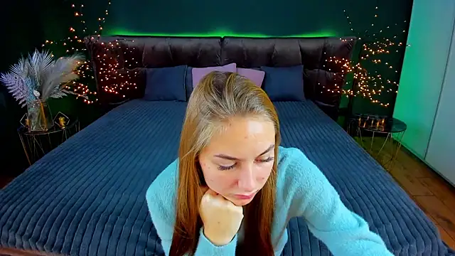 Snapshot of MilaAddams chatting on October 7, 2025, 5:48 am MilaAddams online show from October 7, 2025, 5:48 am