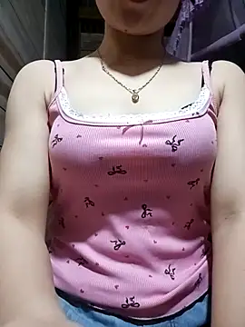 LucyyLy online show from March 3, 2026, 11:38 am