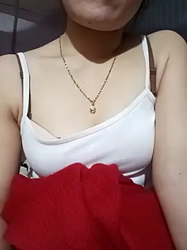 LucyyLy online show from March 16, 2026, 10:41 am