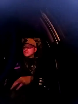 DebutingPathway online show from October 17, 2025, 7:22 am