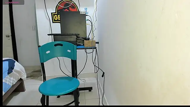 lunna noir online show from October 7, 2025, 12:13 pm