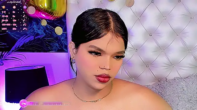 Valeria Swett  online show from March 19, 2026, 7:51 pm