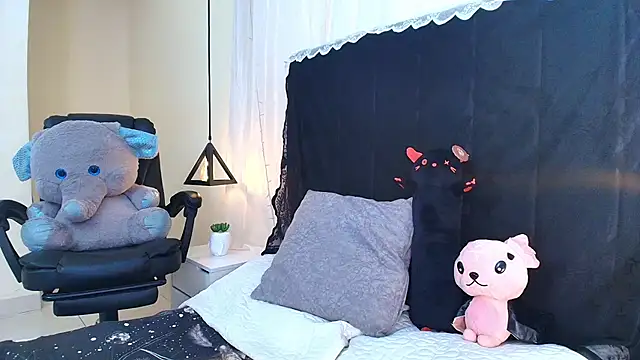 IvyBelle  online show from March 24, 2026, 11:26 am