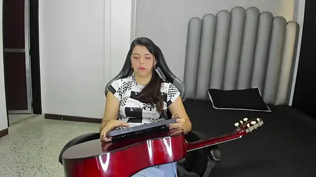 Charlotte-Star online show from January 5, 2026, 8:01 pm