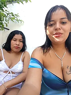 Snapshot of Naugthy-Mey chatting on November 7, 2025, 1:44 pm Naugthy-Mey online show from November 7, 2025, 1:44 pm