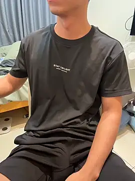 black xun online show from April 8, 2026, 5:24 pm