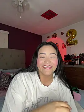 MyHoneyFrida online show from November 7, 2025, 3:06 am