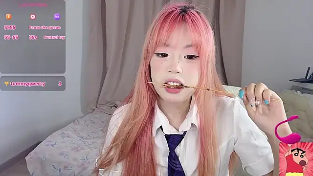 Angel77-Y online show from September 28, 2025, 1:27 pm