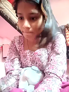 Snapshot of Hot_Mayra_ chatting on October 24, 2025, 10:11 am Hot Mayra  online show from October 24, 2025, 10:11 am