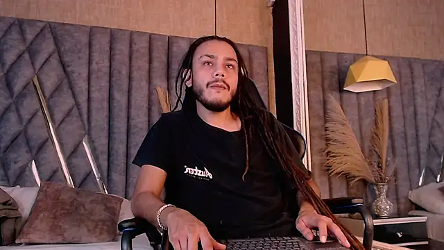 Boss Domiinator online show from September 19, 2025, 3:08 am