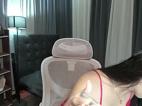 Seductive Margaux online show from March 10, 2026, 5:45 am