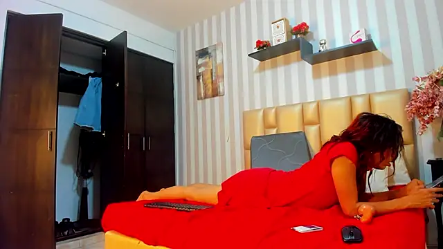 Snapshot of MissDiabla_ chatting on September 13, 2025, 4:07 pm MissDiabla online show from September 13, 2025, 4:07 pm