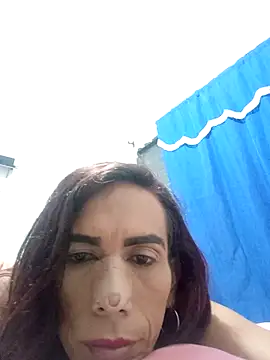 Snapshot of MissDiabla_ chatting on December 4, 2025, 5:17 am MissDiabla online show from December 4, 2025, 5:17 am