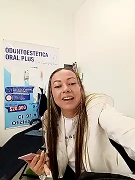 Madisson-04  online show from January 17, 2026, 2:11 pm