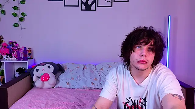 Night angell69 online show from June 8, 2026, 12:38 pm